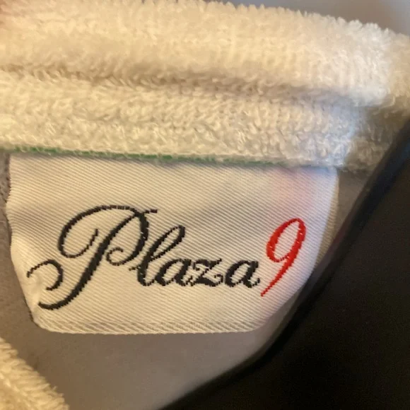 Plaza 9 Vintage Terri Cloth Short Bath Robe with Individually Sewn Rainbow Strip - Picture 2 of 11